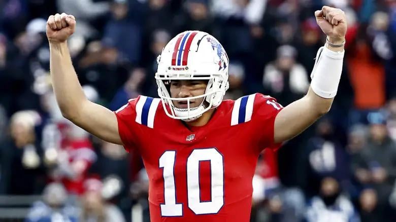 Drake Maye Now Has The Best Completion Percentage In The NFL