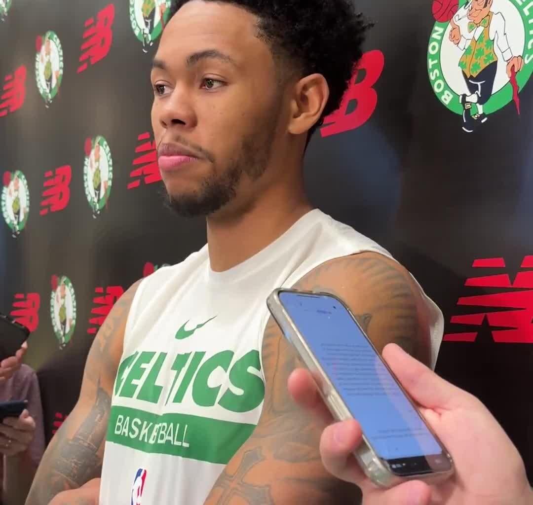 [Dalzell] Anfernee Simons told @JackSimoneNBA that Joe Mazzulla doesn’t want him to call him “coach.”  The two have spent a lot of time together this summer. “I can't even explain the relationship — it’s like almost as a mentor.”