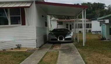 Powell deserves a statue