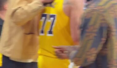 Luka Doncic receives a standing ovation from everyone after his 49 point game except Austin Reaves who was not impressed