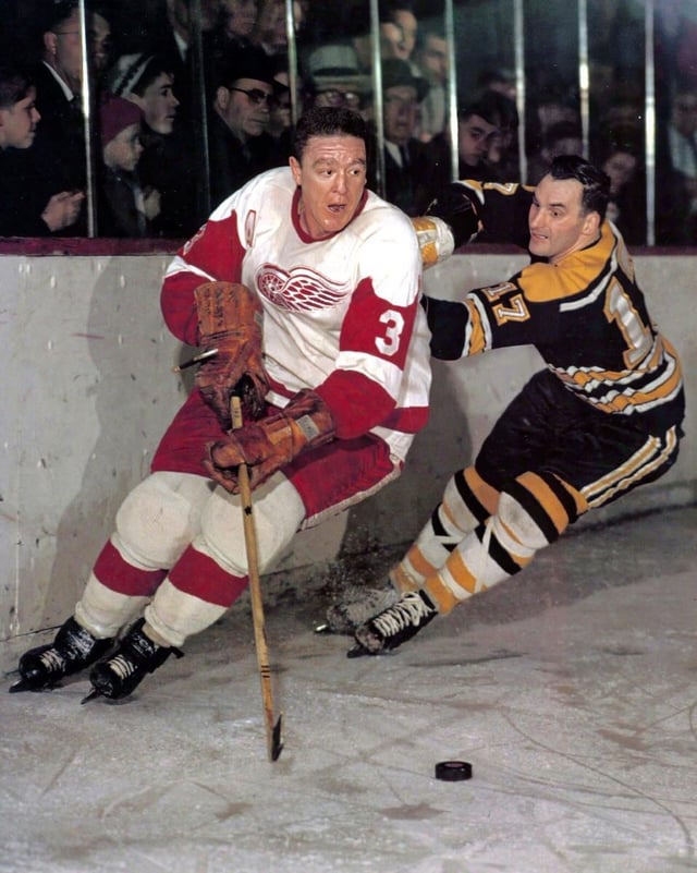 Marcel Pronovost for 3 days until the Red Wings opener vs Montreal!