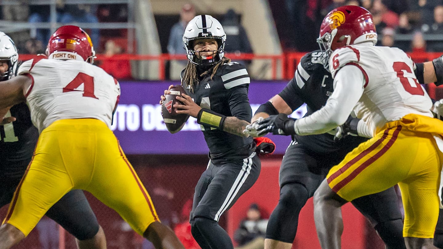 After One Start, Nebraska’s TJ Lateef Ranks 44th Among Power 4 Quarterbacks