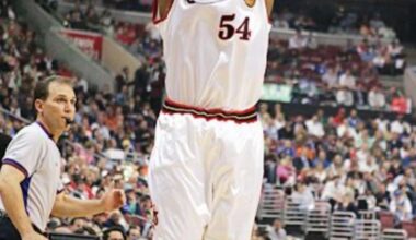 RIP Rodney Rogers. Came over as part of the trade to unload Big Dog Robinson and finished his career with the Sixers. 54 years young.