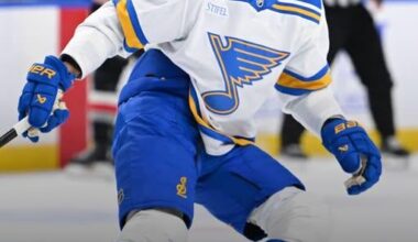 Alexandre Texier officially becomes a UFA after having his contract terminated by the Blues, per @reporterchris