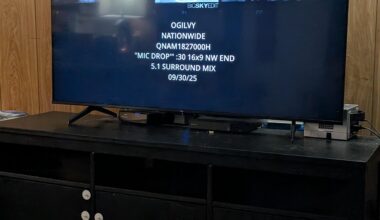 Odd screen before commercial break