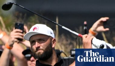 LIV Golf backtracks from short format to 72-hole tournaments after pressure from players | Golf