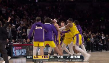 Austin Reaves' CRAZY Game-Winning Floater! 🚨 #TissotBuzzerBeater