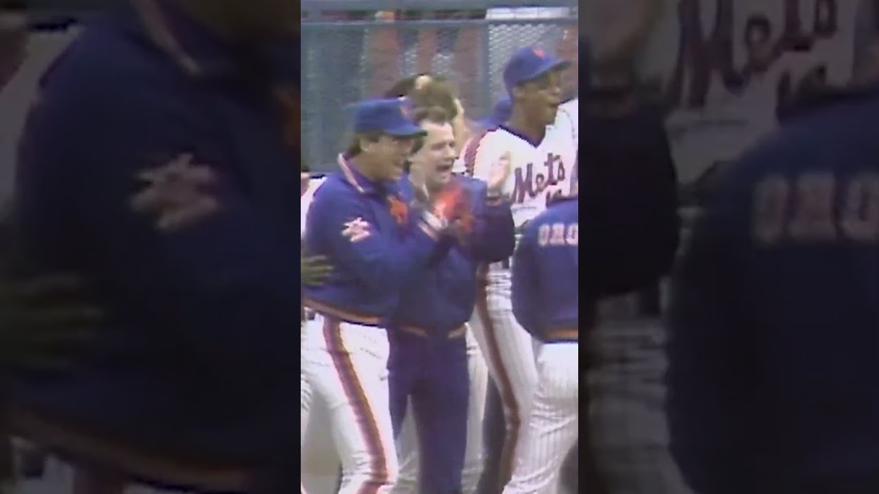 Lenny Dykstra's walk-off in the NLCS had Shea Stadium in a FRENZY! 😤