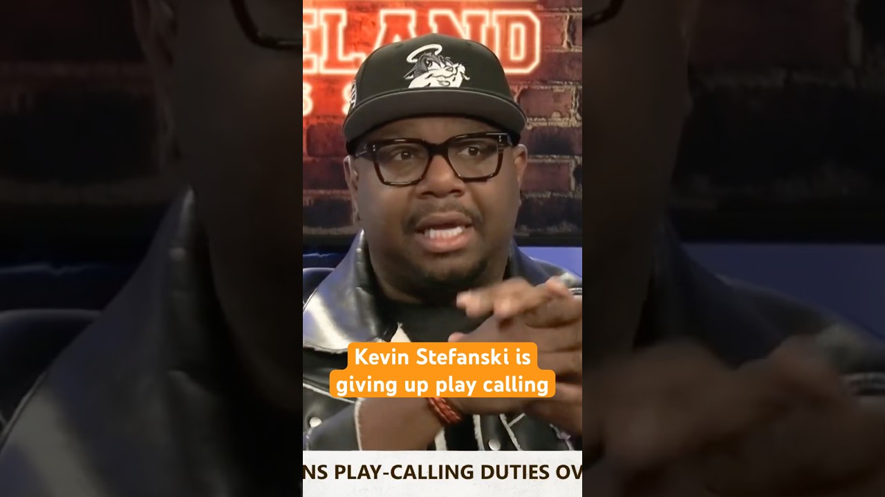 Tommy Rees will now be calling plays for the Browns. #nfl #clevelandbrowns #browns #shorts #shedeur