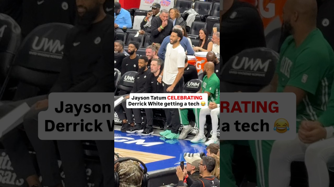 Jayson Tatum celebrating Derrick White receiving a tech 😂 #celtics