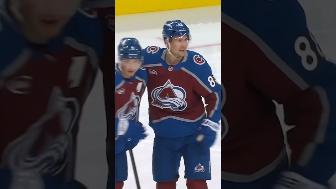 HE SIGNS. HE SCORES.