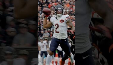 It's tricky 🕺 #chicagobears #tricks #nfl