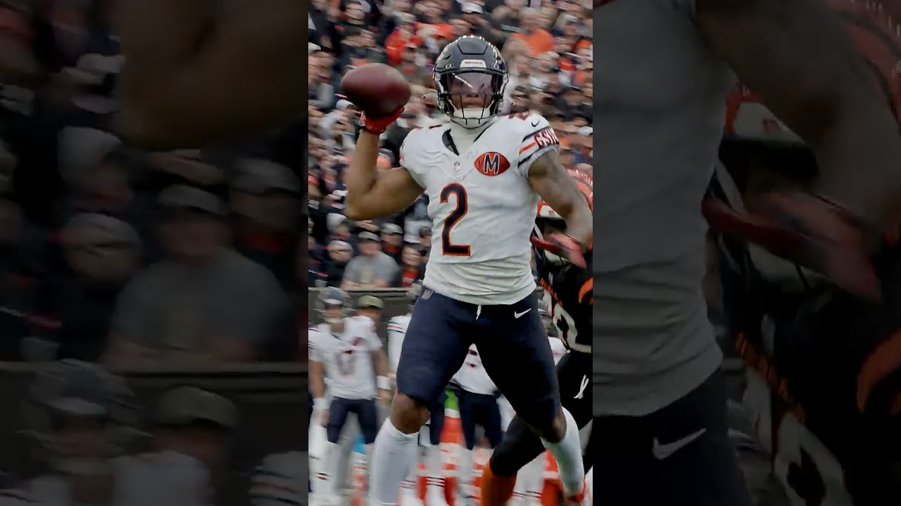 It's tricky 🕺 #chicagobears #tricks #nfl
