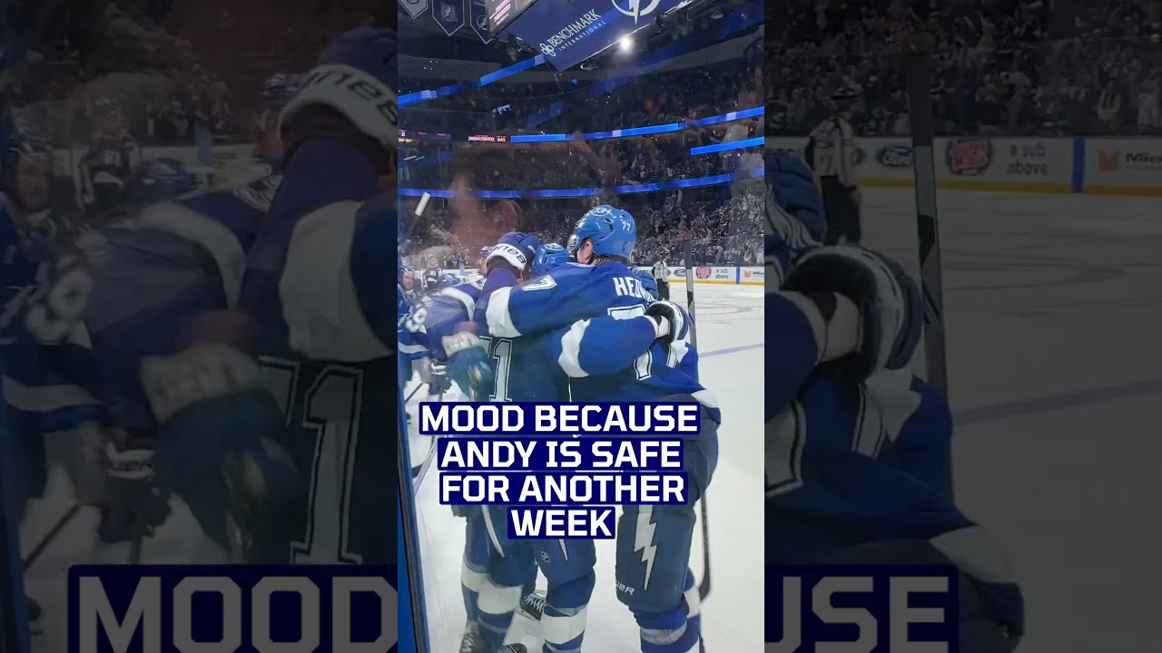 Big Andy fans over here 🙋‍♂️  #hockey #gobolts #tampabaylightning #nhl #dwts #dancingwiththestars