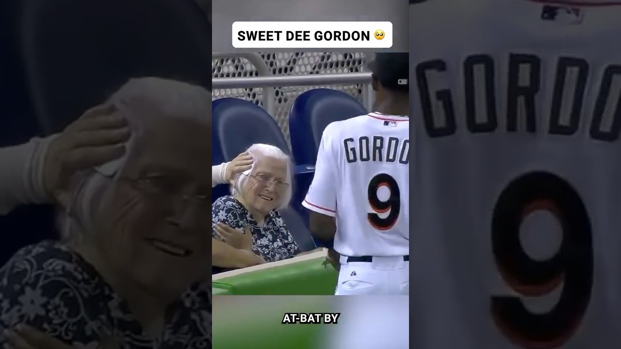 That time Dee Gordon cheered this fan up after getting hit by a foul ball 👏👏 #mlb #marlins