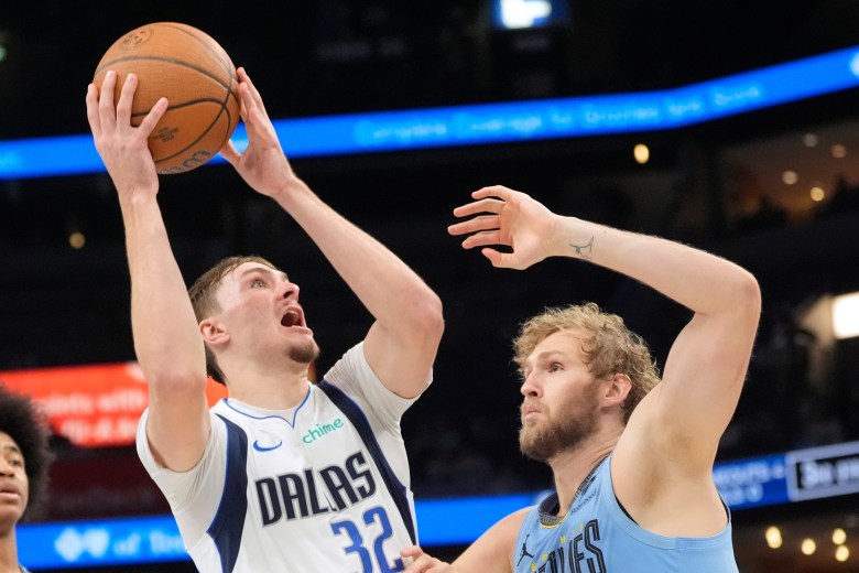 Cooper Flagg scores 12 points in Mavs’ fourth straight loss