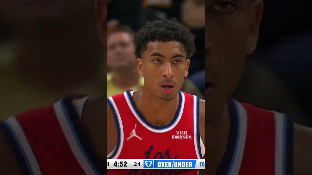 Cam Christie drops 17 PTS vs Suns 💪