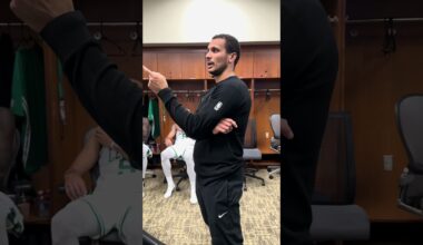 Mr. Big Shot 👏 #nba #celtics #shorts