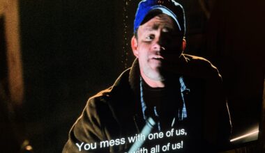 I just realized that the man that iconically yells “You mess with one of us, you mess with all of us!” in Spider-Man (2002) is wearing a Mets hat