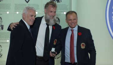 Joe Thornton receives his HHOF blazer and ring