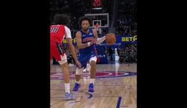 Cade Cooking Early 🥘… 21 in the First Half!