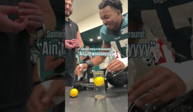 The Philadelphia Eagles attempt to balance quarters on lemons #shorts