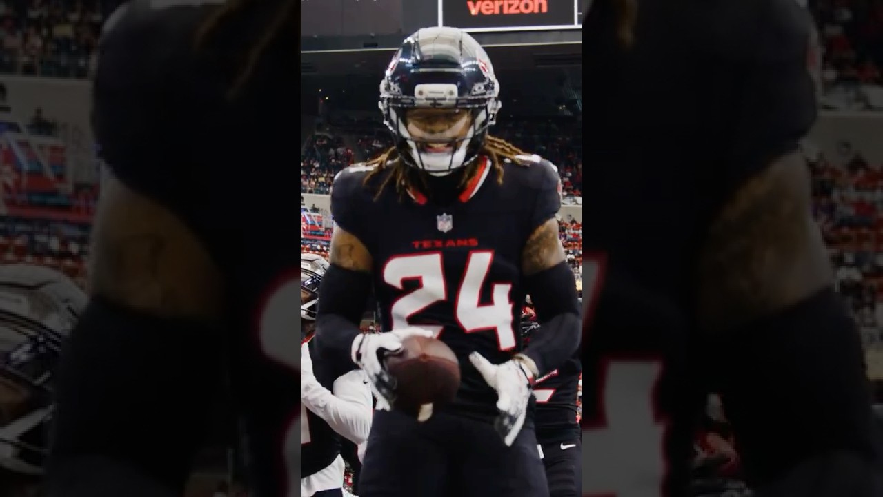 All Angles: Derek Stingley Jr. One-Handed INT 🤯