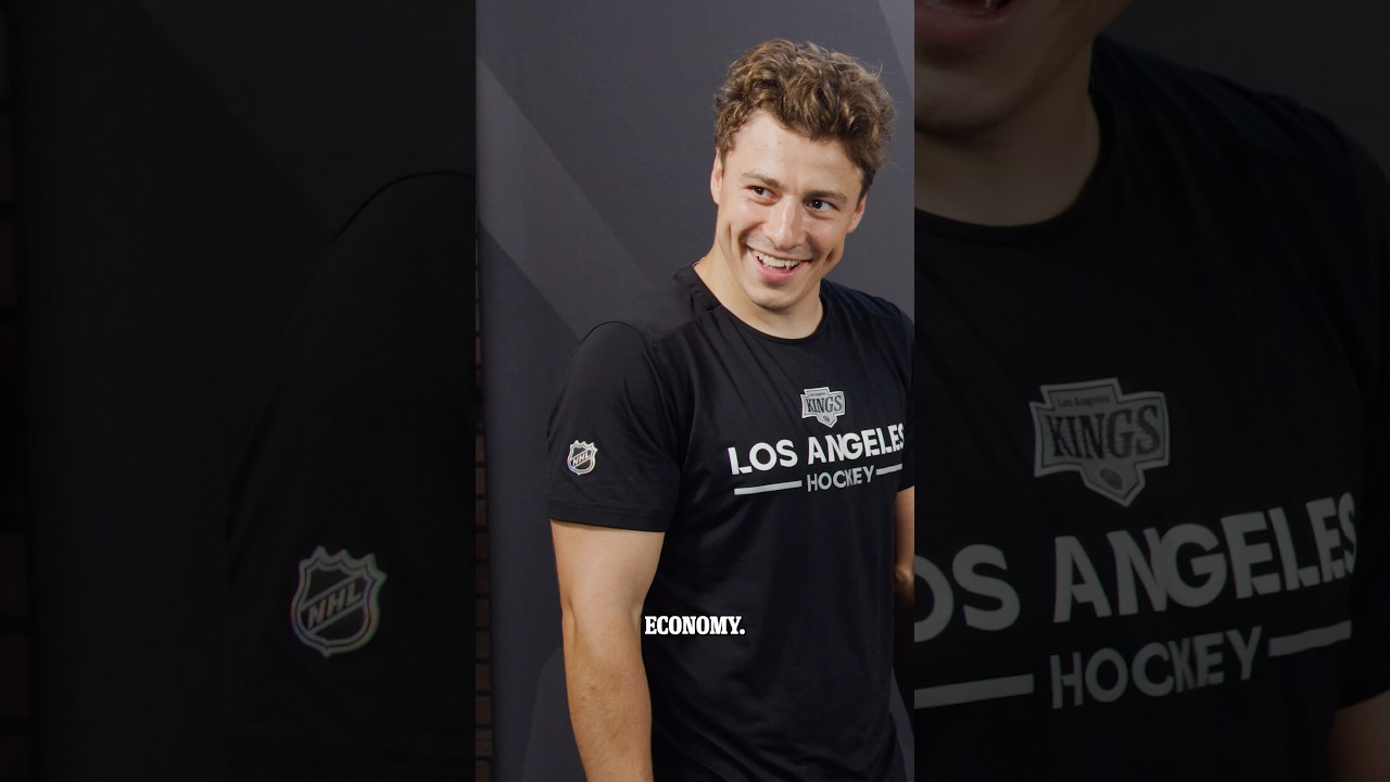 With all the flights on this road trip, we’re thinking about how this held up 😂😂 #lakings #hockey