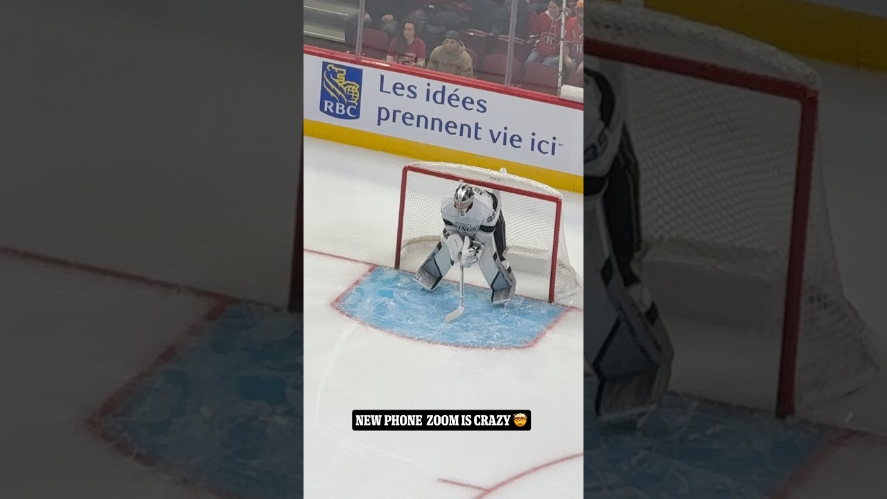 He’s so far away 😂 #gokingsgo #hockey