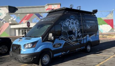 Tusky rides in style