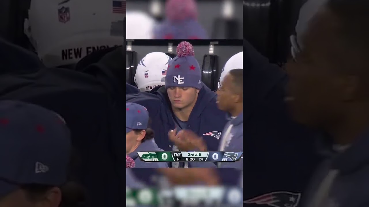 Drake Maye bundled up like Tom Brady in the cold weather 😂