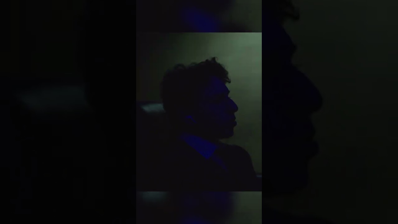 The Penguins Arrive to Rink for Global Series