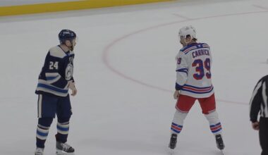 Mathieu Olivier Drops 🥊 Gloves 🥊 With Sam Carrick