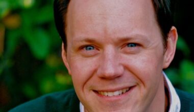 [Baggarly]The Giants didn't shield any eligible players from the Rule 5 draft by adding them to the 40-man prior to the reserve list deadline. The Giants are at 40 but had several DFA candidates. The bigger issue: former 1st rounders like Will Bednar, Reggie Crawford and Hunter Bishop haven't panned