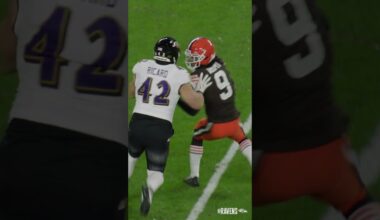 Didn’t get caught 🤣🤣 Don't miss Wired!!! #ravens #nflgameday #shorts #markandrews