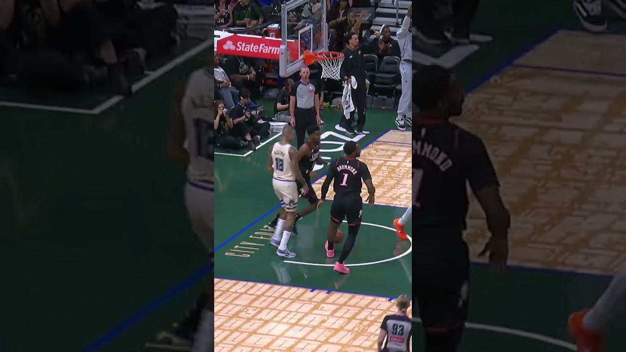 11 Points in 4 Minutes for PG 🔥