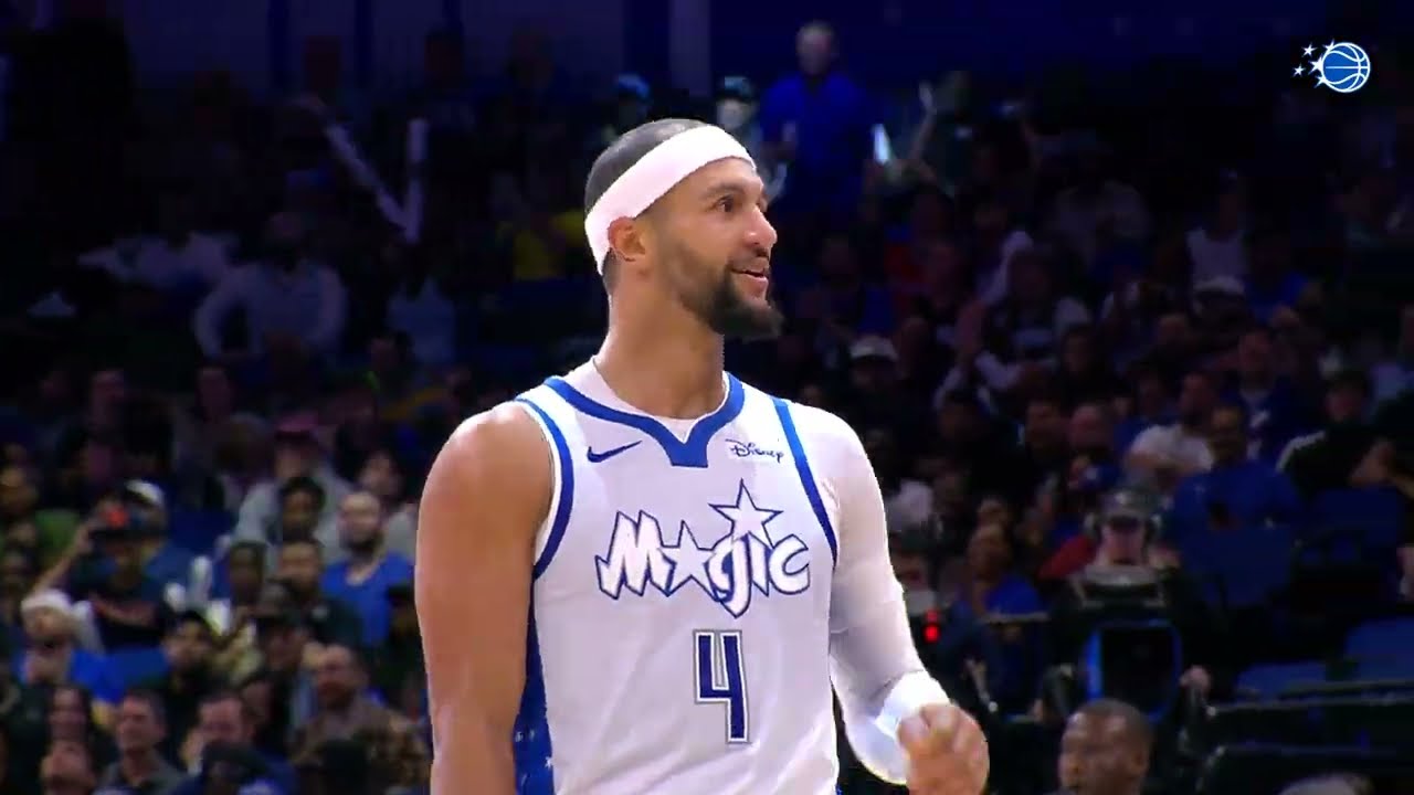 JALEN SUGGS WAS IN THE ZONE VS THE CLIPPERS!!!!