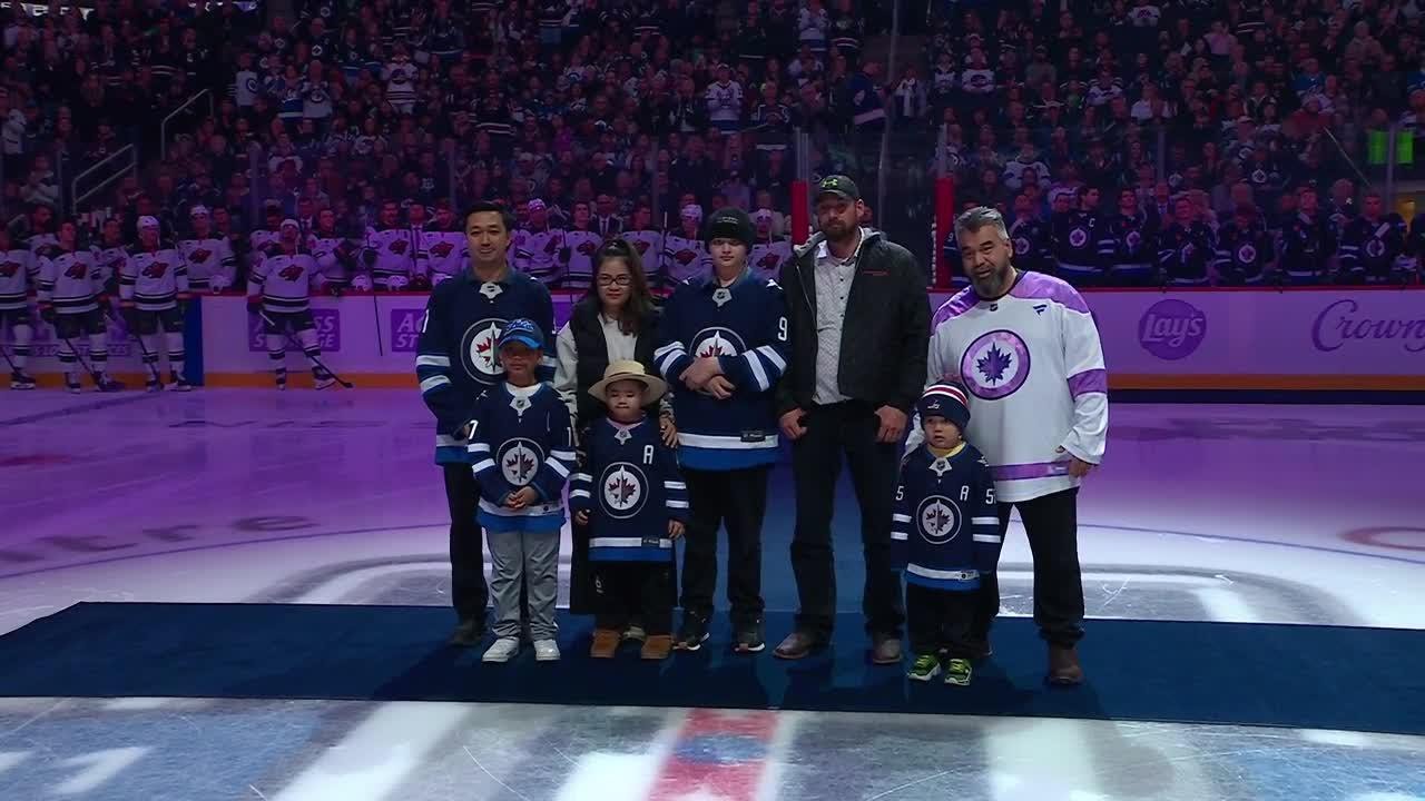 Winnipeg Jets honour 2025 Hockey Fights Cancer ambassadors
