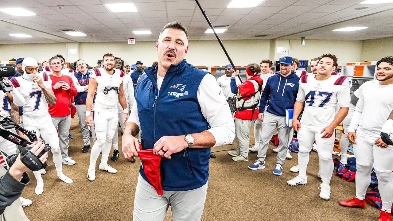 Inside the Patriots Locker Room After 10th Win of the Season vs. Bengals | New England Patriots