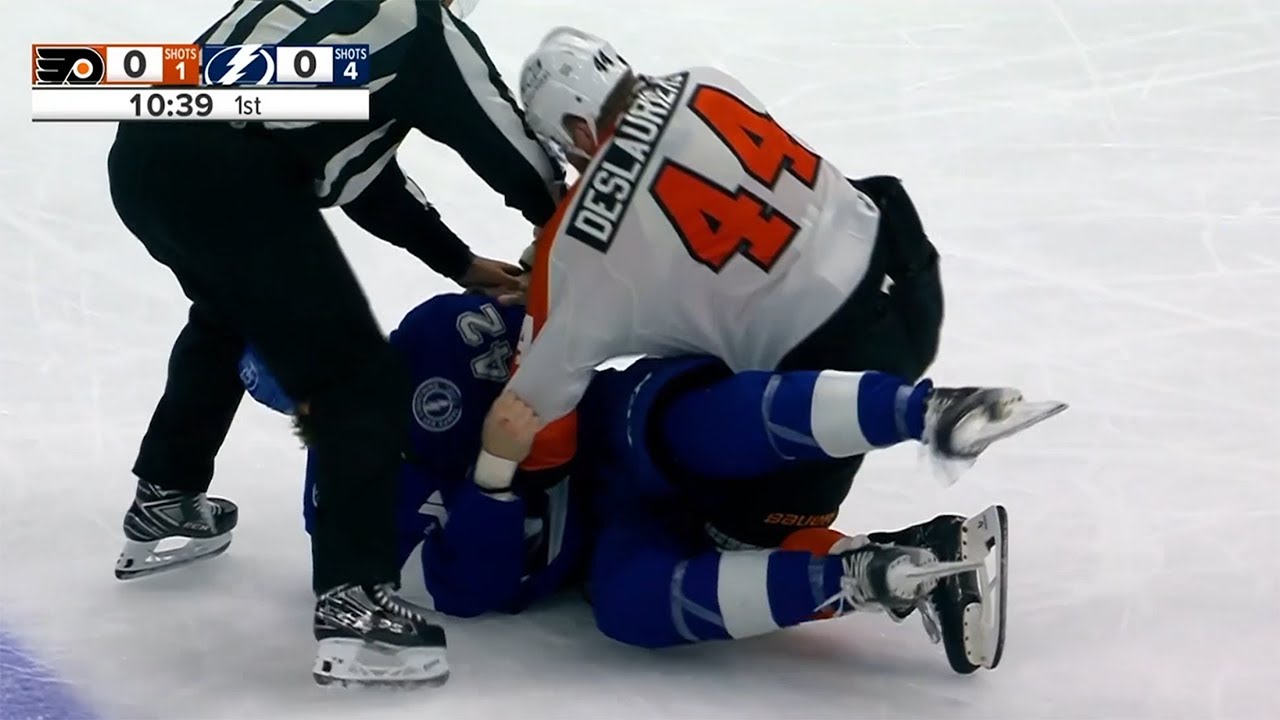 Nicolas Deslauriers Drops 🥊 Gloves 🥊 With Curtis Douglas