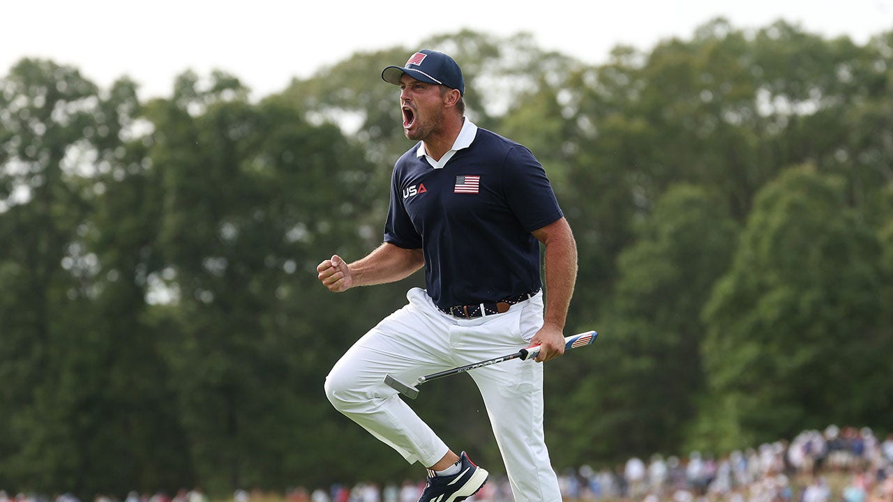 Bryson DeChambeau adds another tool to his golf routine