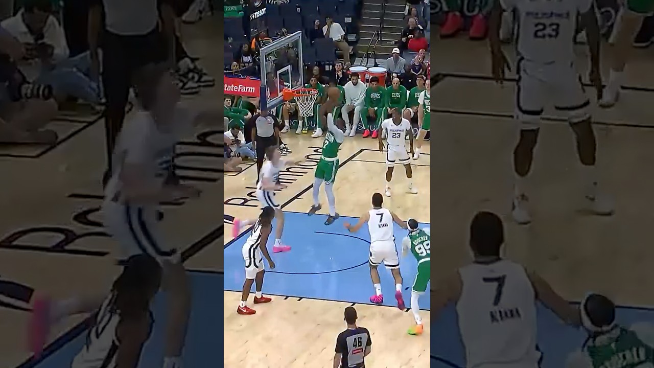 Shifting that energy ⚡️ 21 points in the first half for JB #celtics #nba #shorts