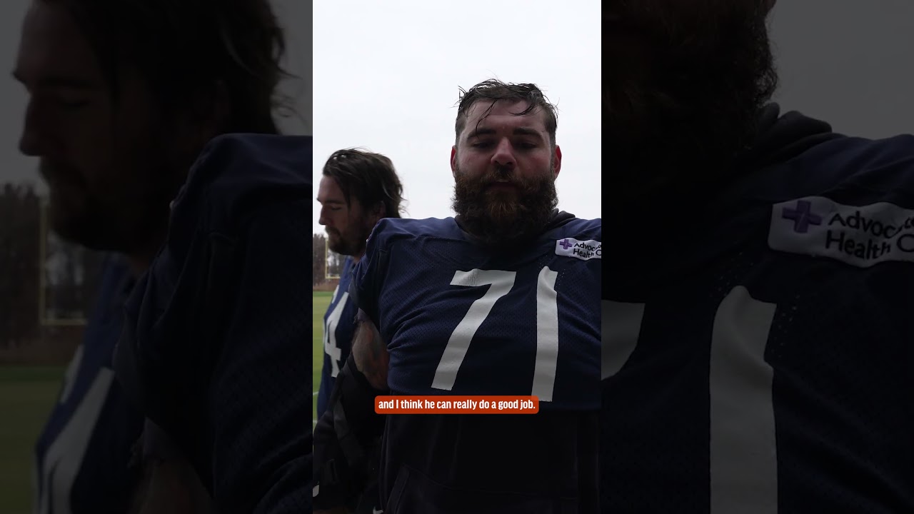 Who would you trust with cooking Thanksgiving  dinner? 🤔