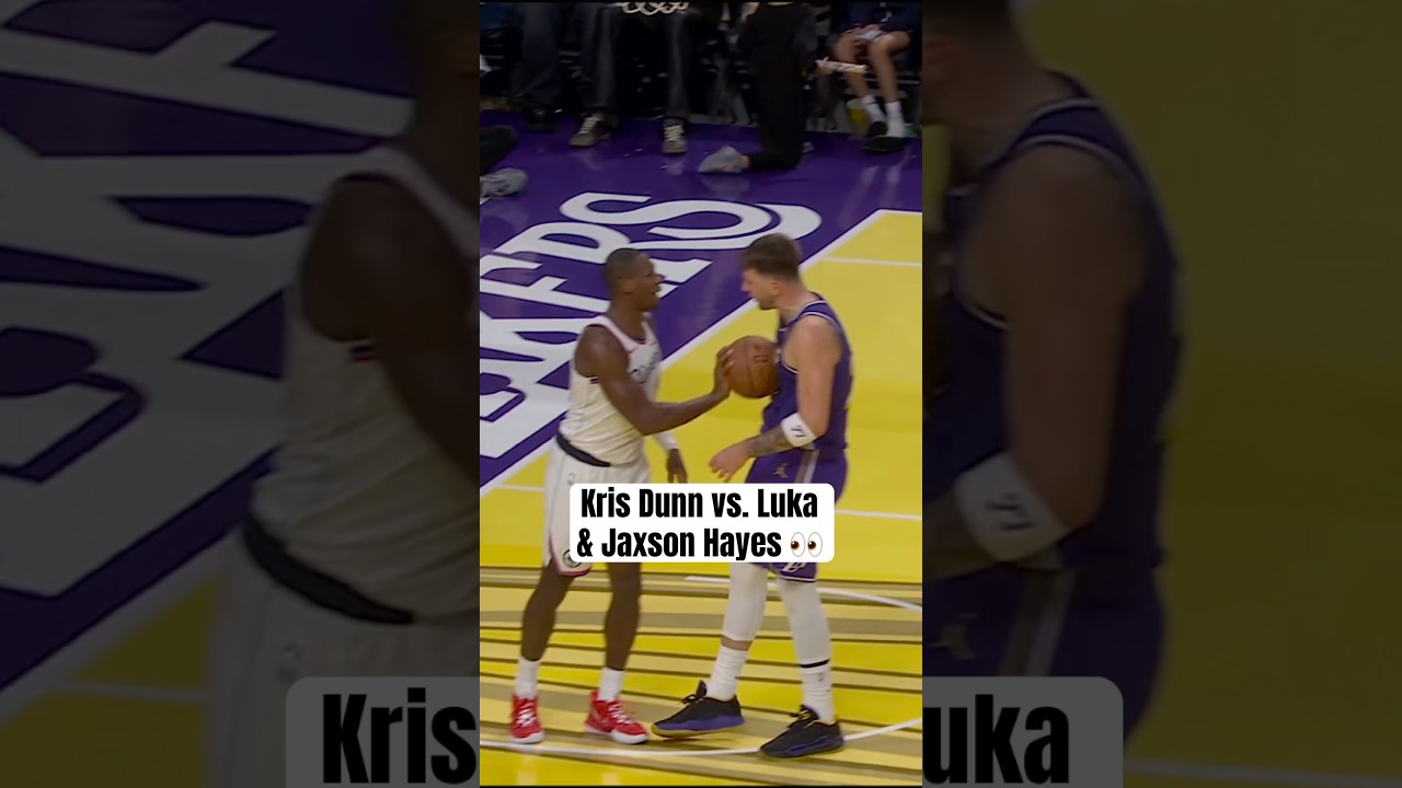 Things get chippy in Clippers-Lakers 😳