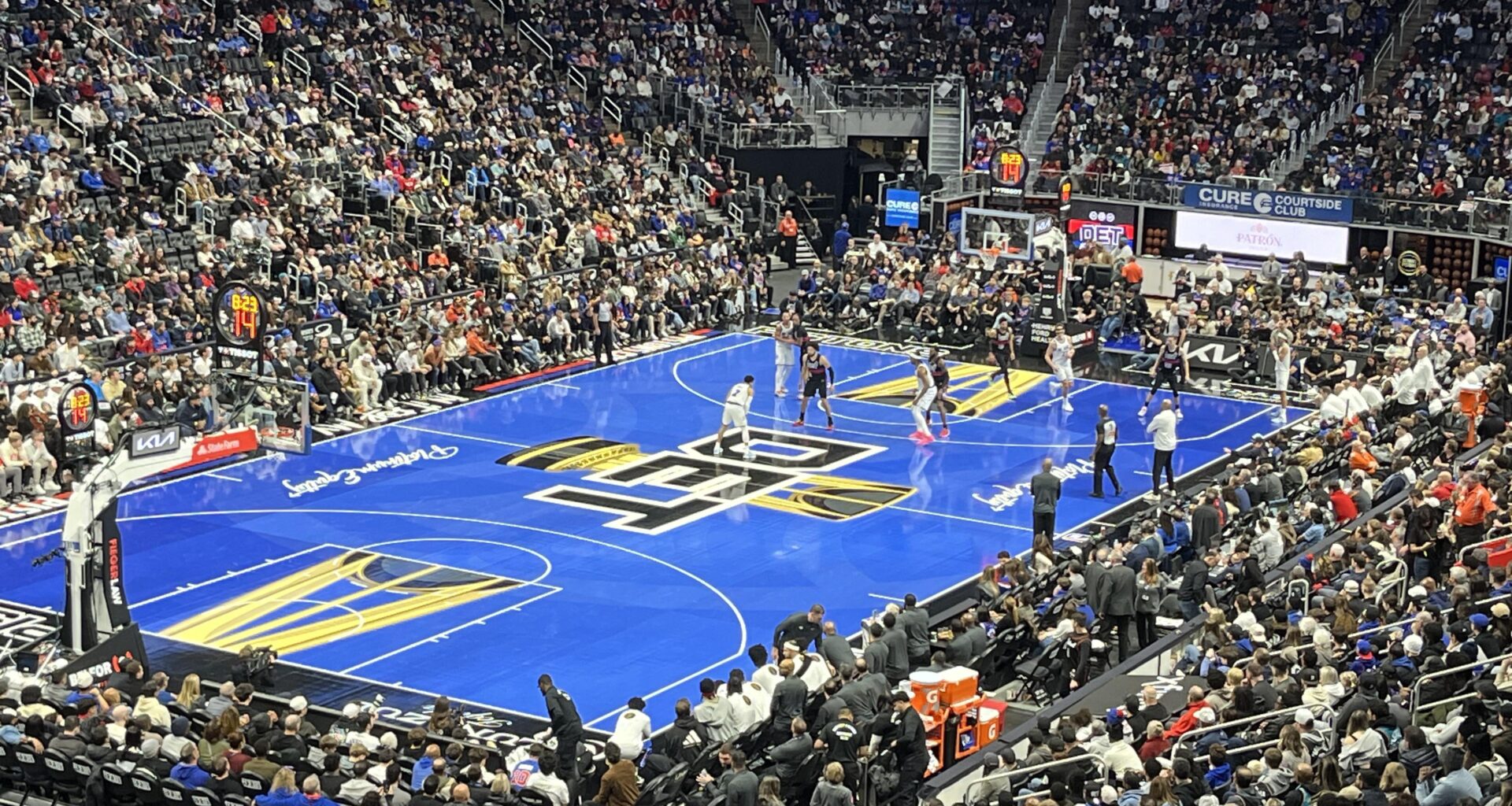 Deeeeep in enemy territory tonight.