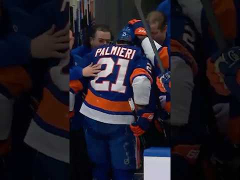 Kyle Palmieri Sets Up A Goal After Getting Injured 🤕