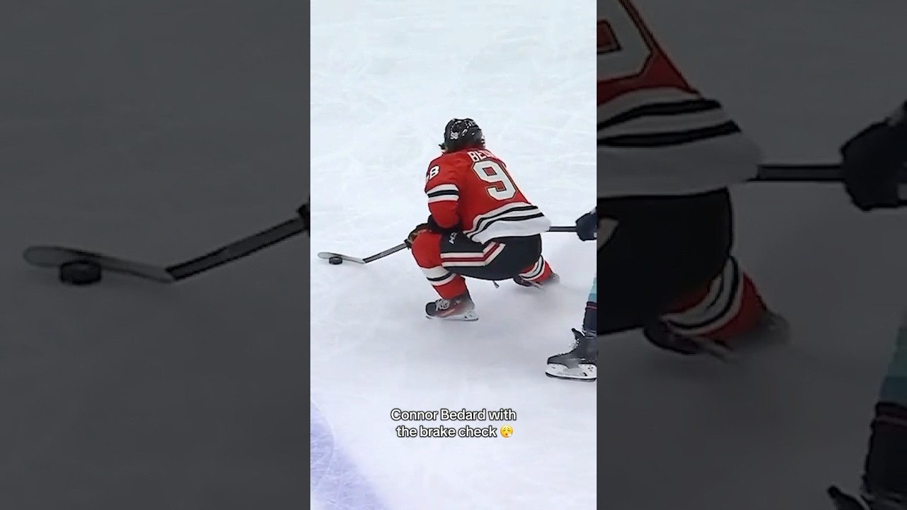 Connor Bedard BRAKE CHECK! 😮 #connorbedard #blackhawks