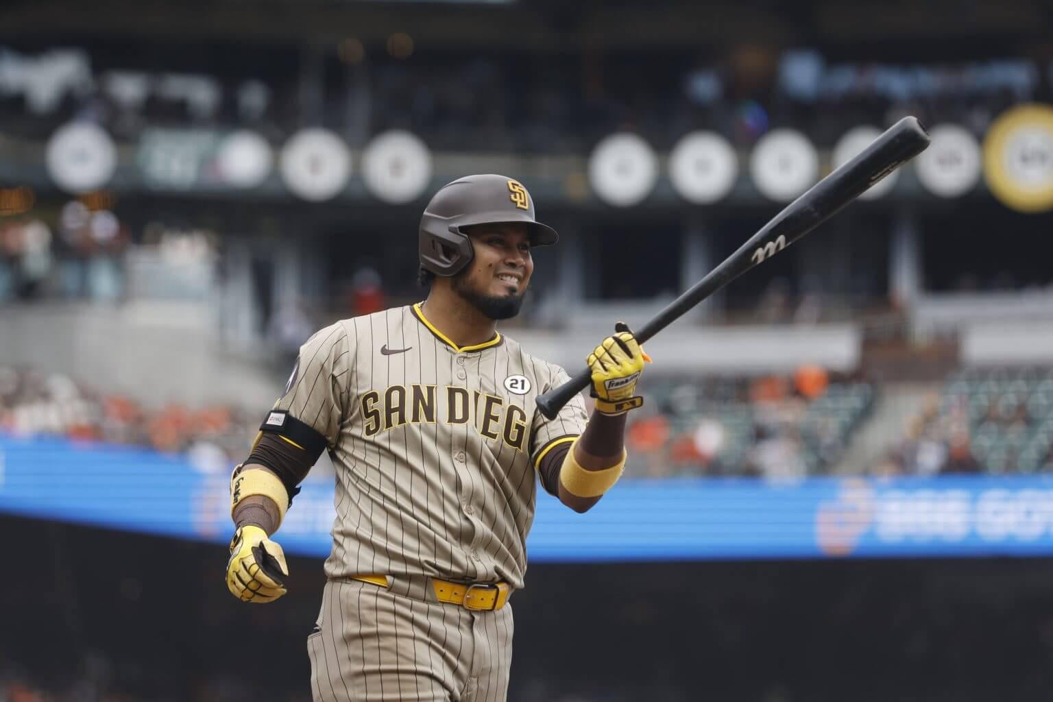 [Passan] Teams can’t help but see Arráez for everything he isn’t. Like, a passable defender, a source of power, or even an halfway decent baserunner. His elite bat-to-ball ability is valuable, just not valuable enough in executives’ eyes to justify a big-money deal