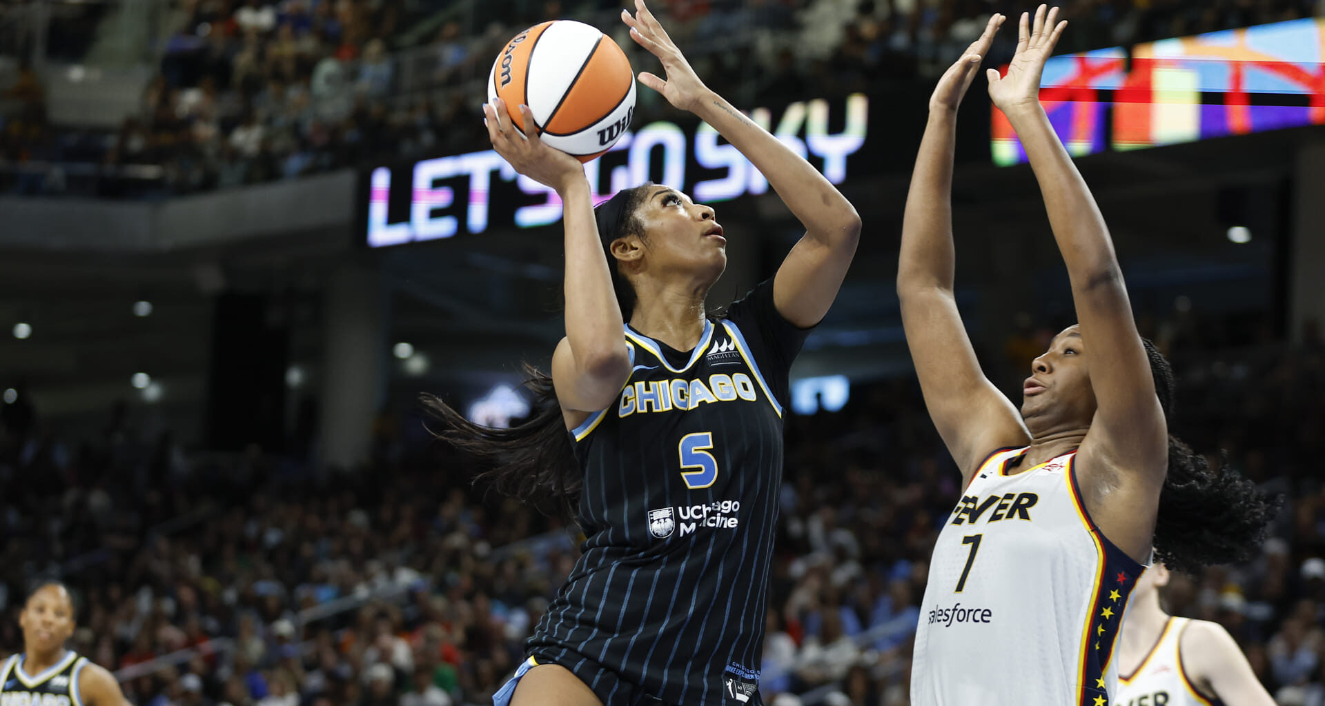WNBA: Indiana Fever at Chicago Sky - Source: Imagn