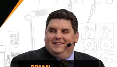 [Bontemps] Teams are not lining up to trade for Dallas Mavericks superstar Anthony Davis.